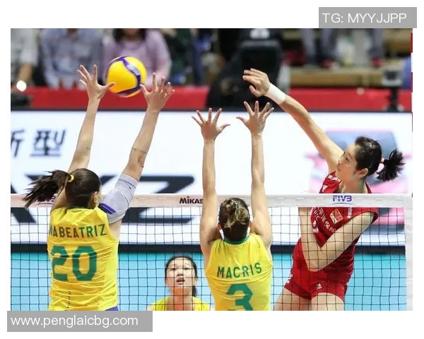 重庆排球队与广州排球队赛后复盘团队协作的精彩瞬间与反思分析 重庆排球队与广州排球队赛后复盘团队协作的精彩瞬间与反思分析