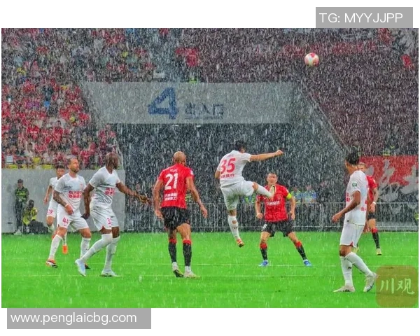 2017年上港与亚泰激战回顾：精彩瞬间与战术解析