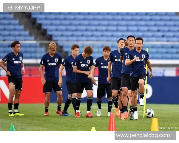 广岛三箭对决黑胜利争夺赛季巅峰荣耀的激烈较量 广岛三箭对决黑胜利争夺赛季巅峰荣耀的激烈较量