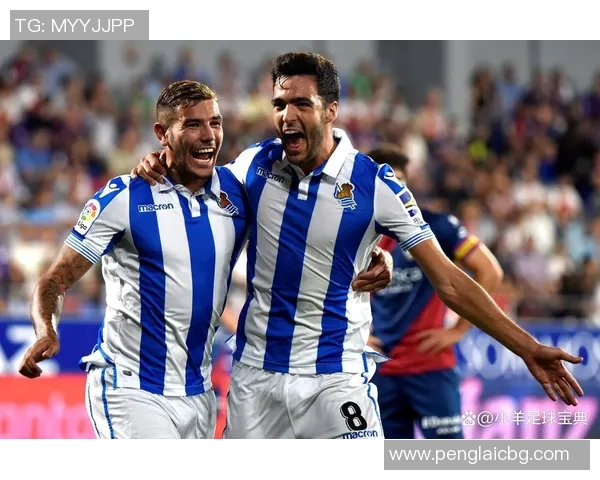 皇家社会与马竞球衣对比分析谁的设计更具魅力与特色