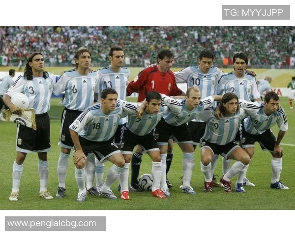 基米希的足球之路:从少年天才到世界顶级中场的成长历程 基米希的足球之路:从少年天才到世界顶级中场的成长历程