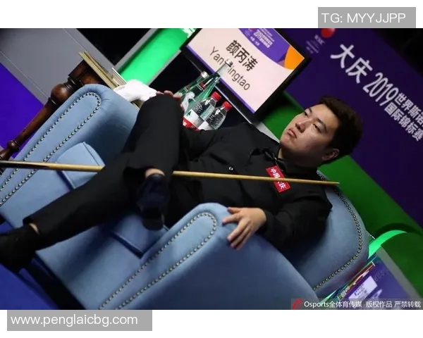 颜丙涛与墨菲激战正酣谁能在斯诺克赛场上笑到最后